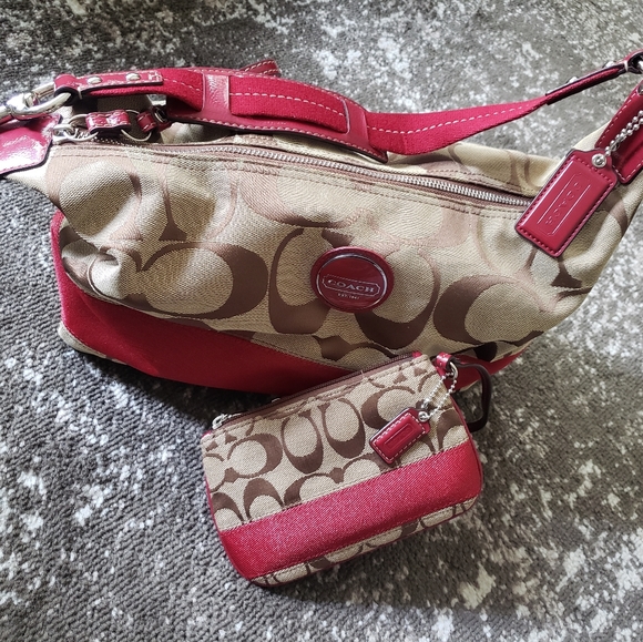 Coach Handbags - Brown/red Coach bag. Very clean. Lightly used. Includes matching wristlet.